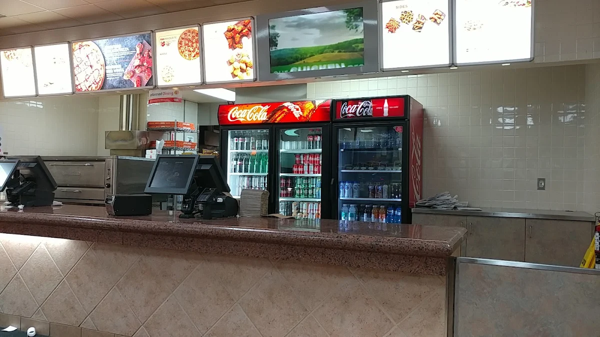 Vibe, Pizza Pizza