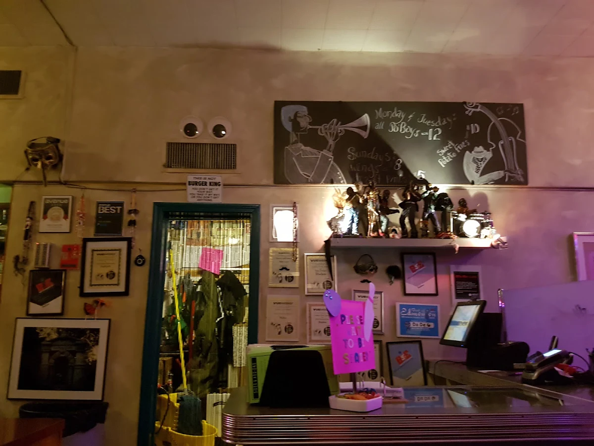 Vibe photo 10