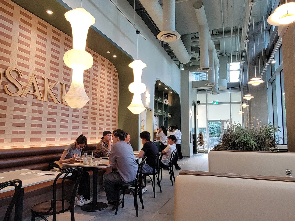 Vibe, Saku Brentwood
