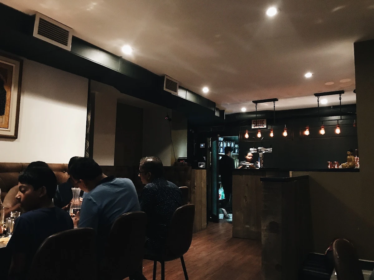 Vibe, Darbar