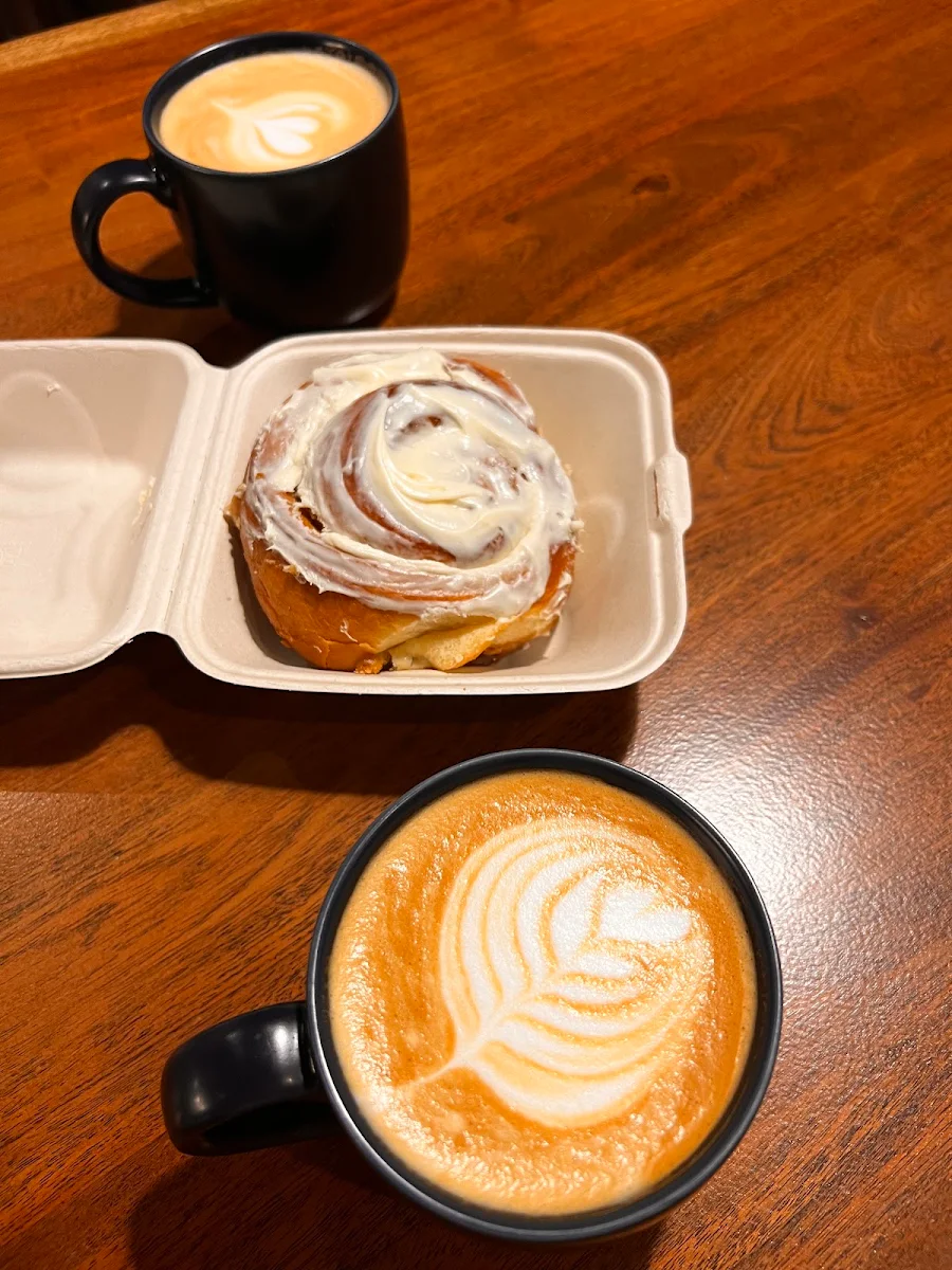Food & drink, Metropolis Mercantile + Café