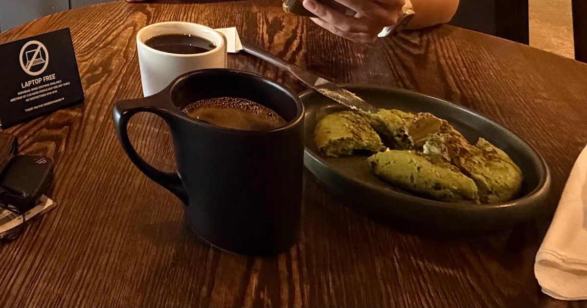 Food & drink, Metropolis Mercantile + Café