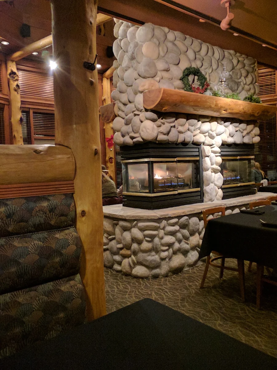 Vibe, Buckhorn & Main Mountain Eatery