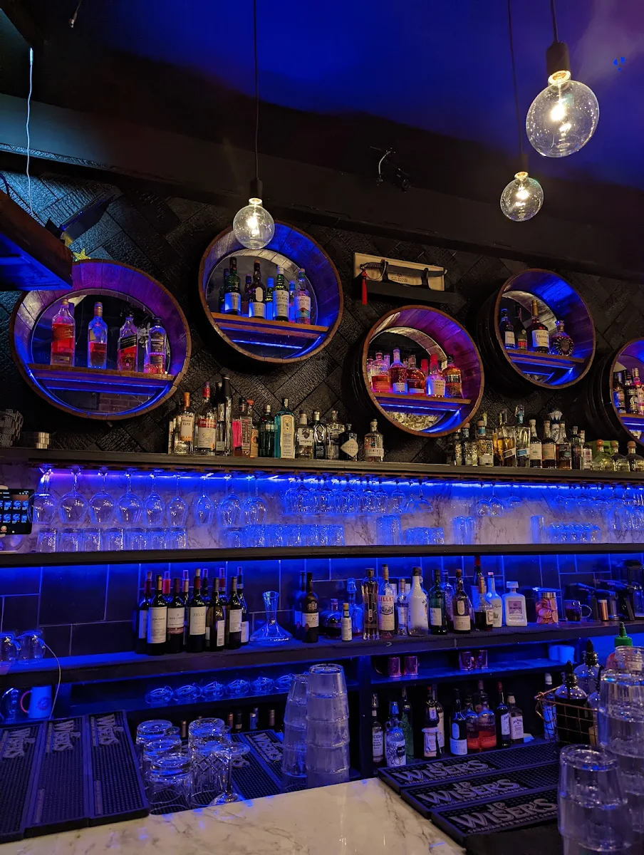 Vibe, Back to Brooklyn Restaurant