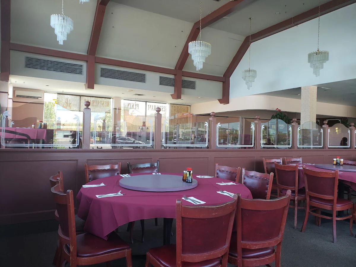 Vibe, Peking Garden Restaurant