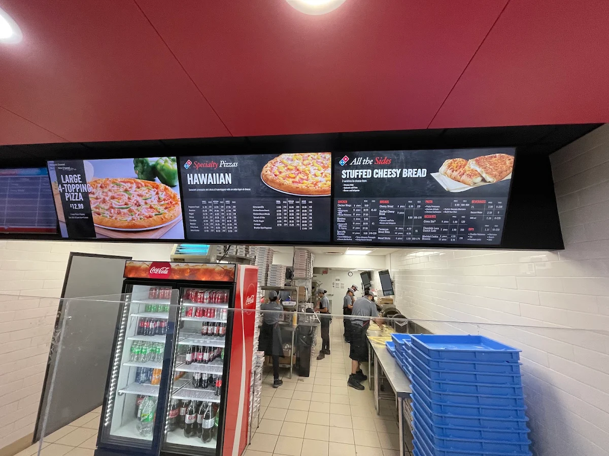 Menu, Domino's Pizza