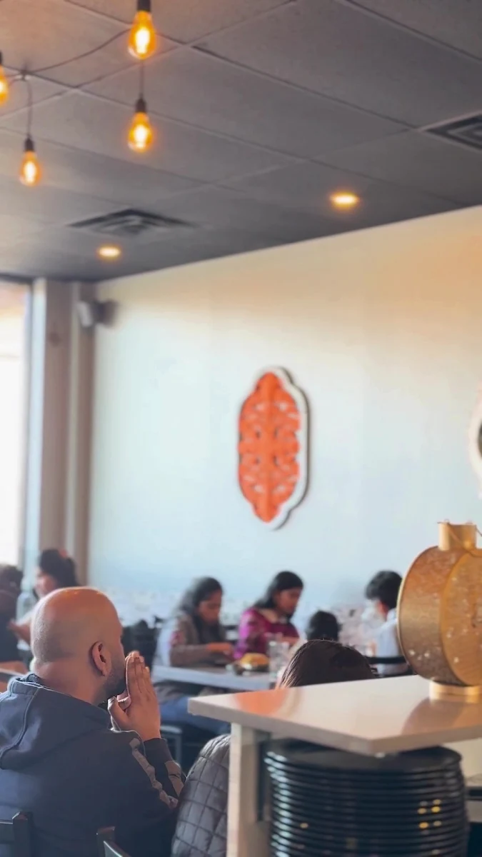Vibe, Milanu's Tandoori Grill