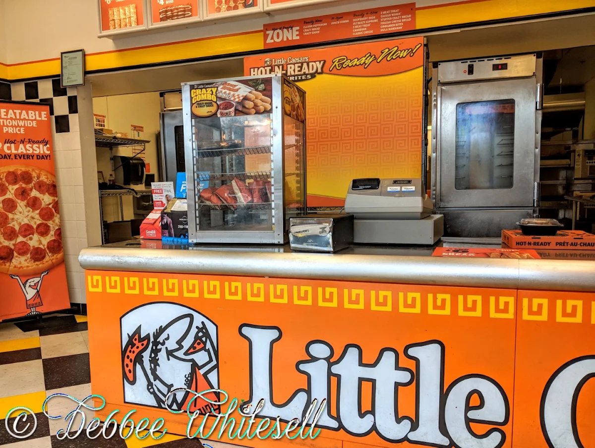 Menu, Little Caesars Pizza