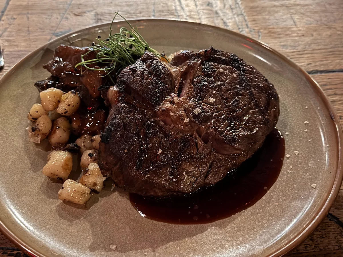 Food & drink photo 7