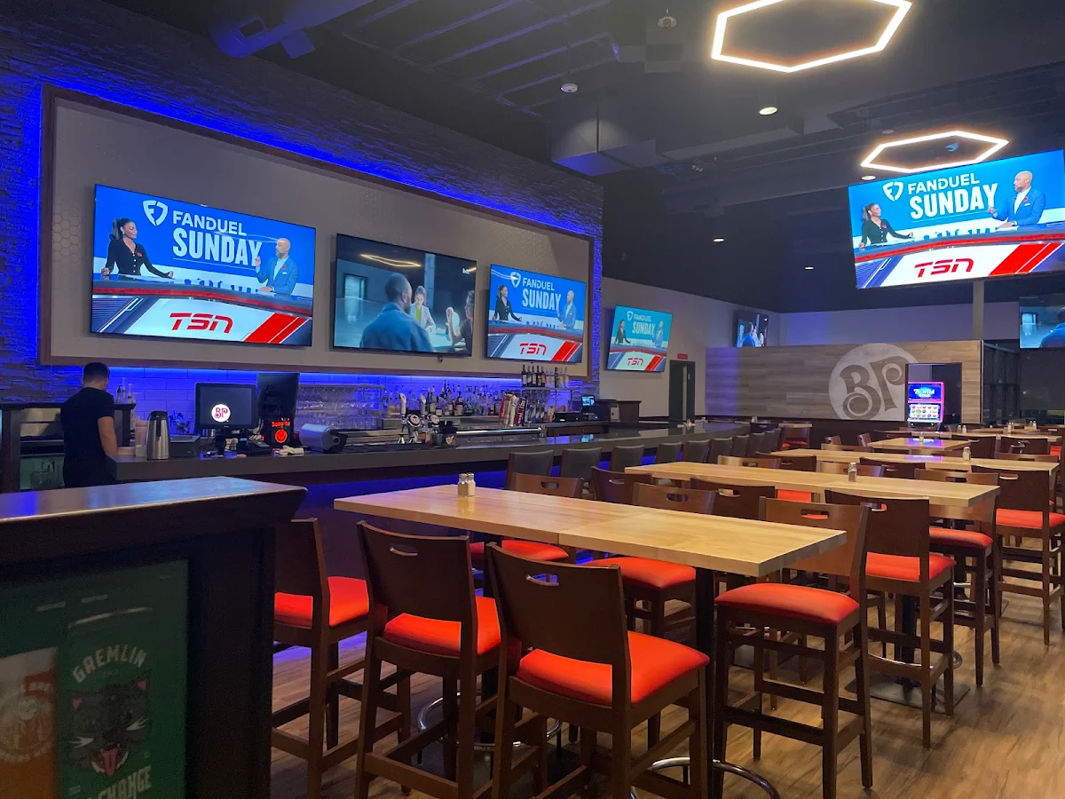 Vibe, Boston Pizza