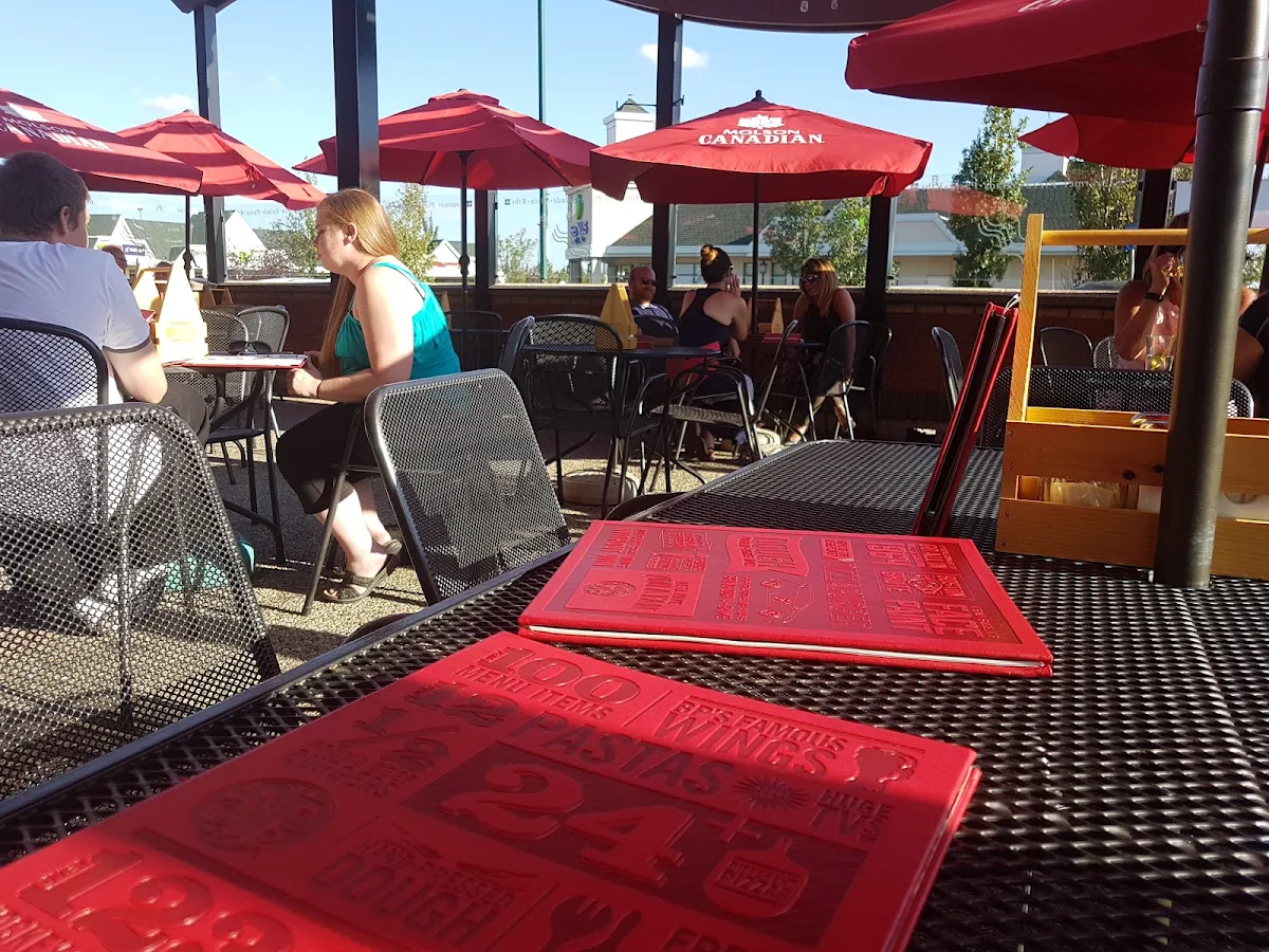 Vibe, Boston Pizza