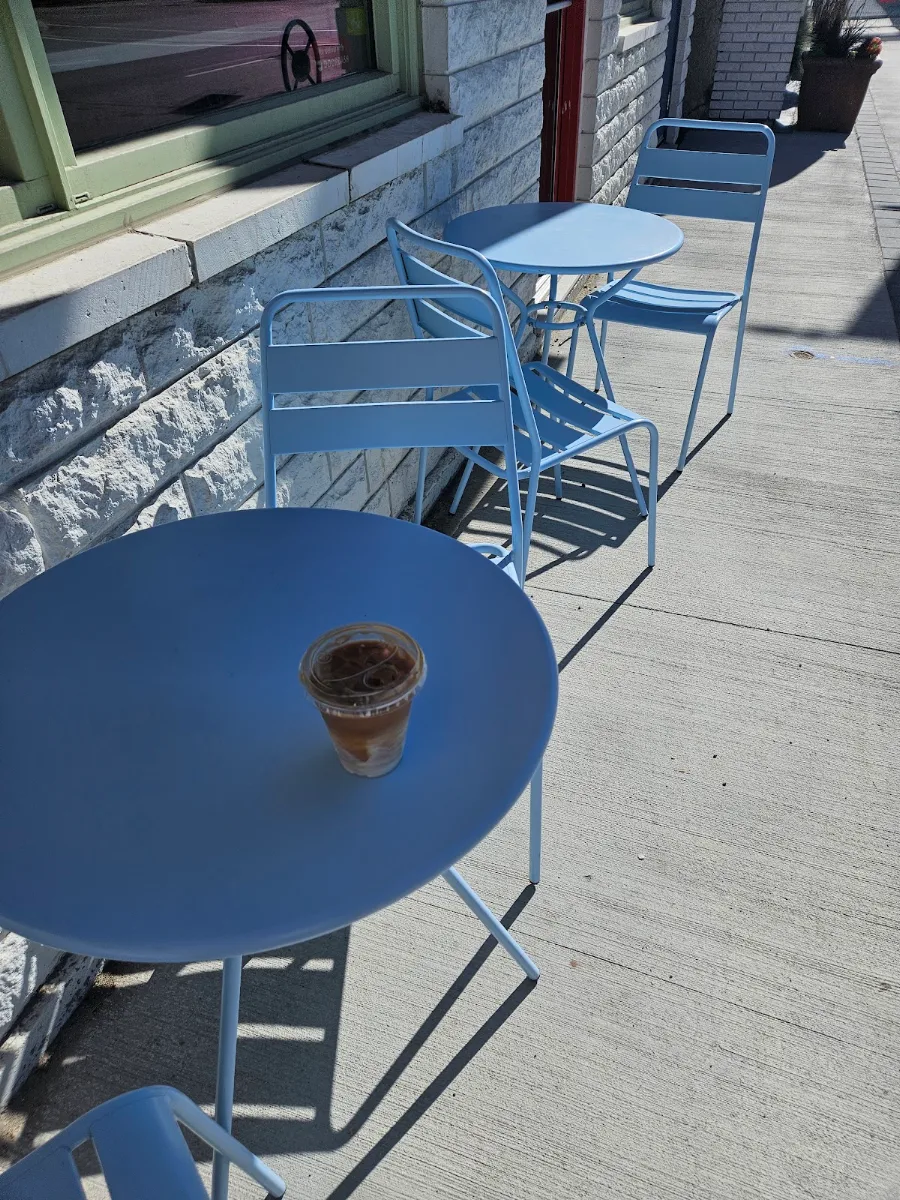 Vibe, Sugar Mama Bakery