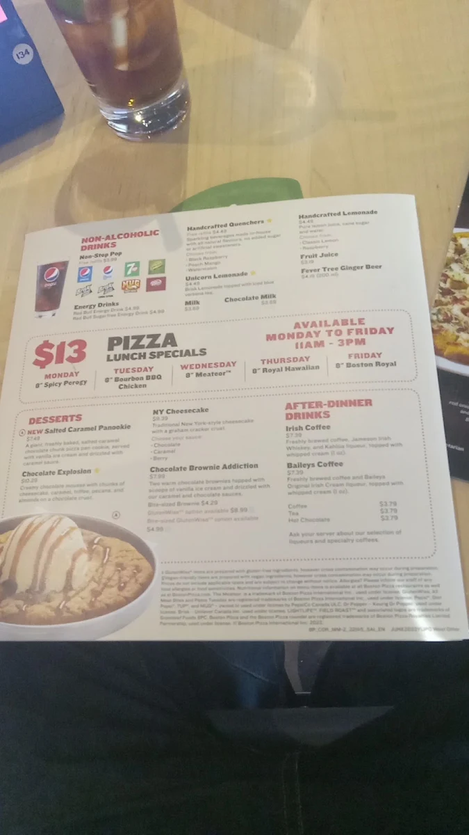 Menu, Boston Pizza