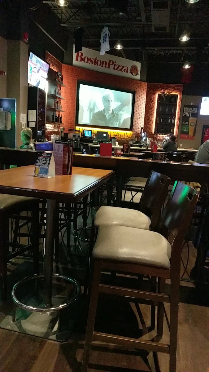 Vibe, Boston Pizza