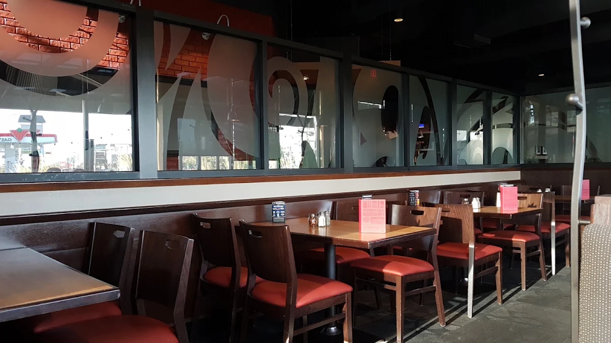 Vibe, Boston Pizza