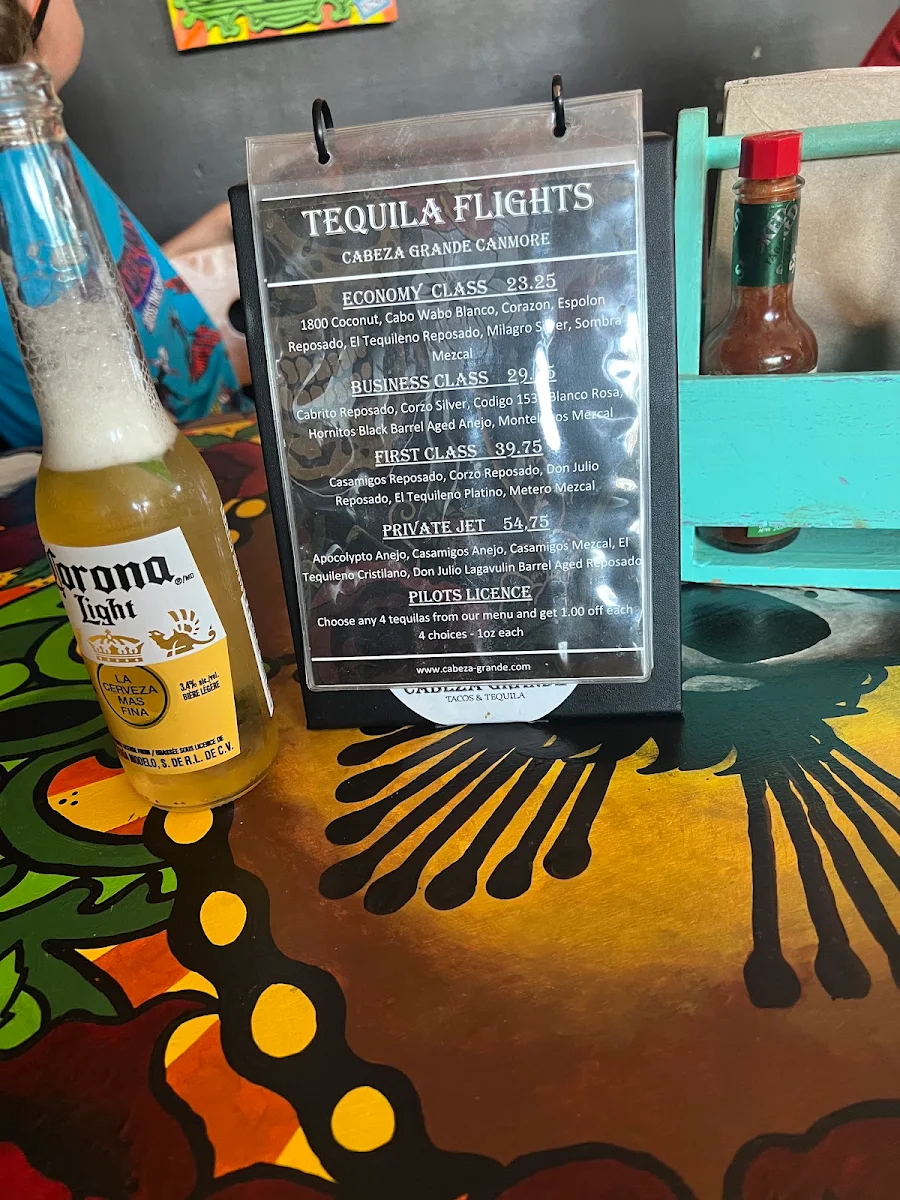 Menu, Cabeza Grande