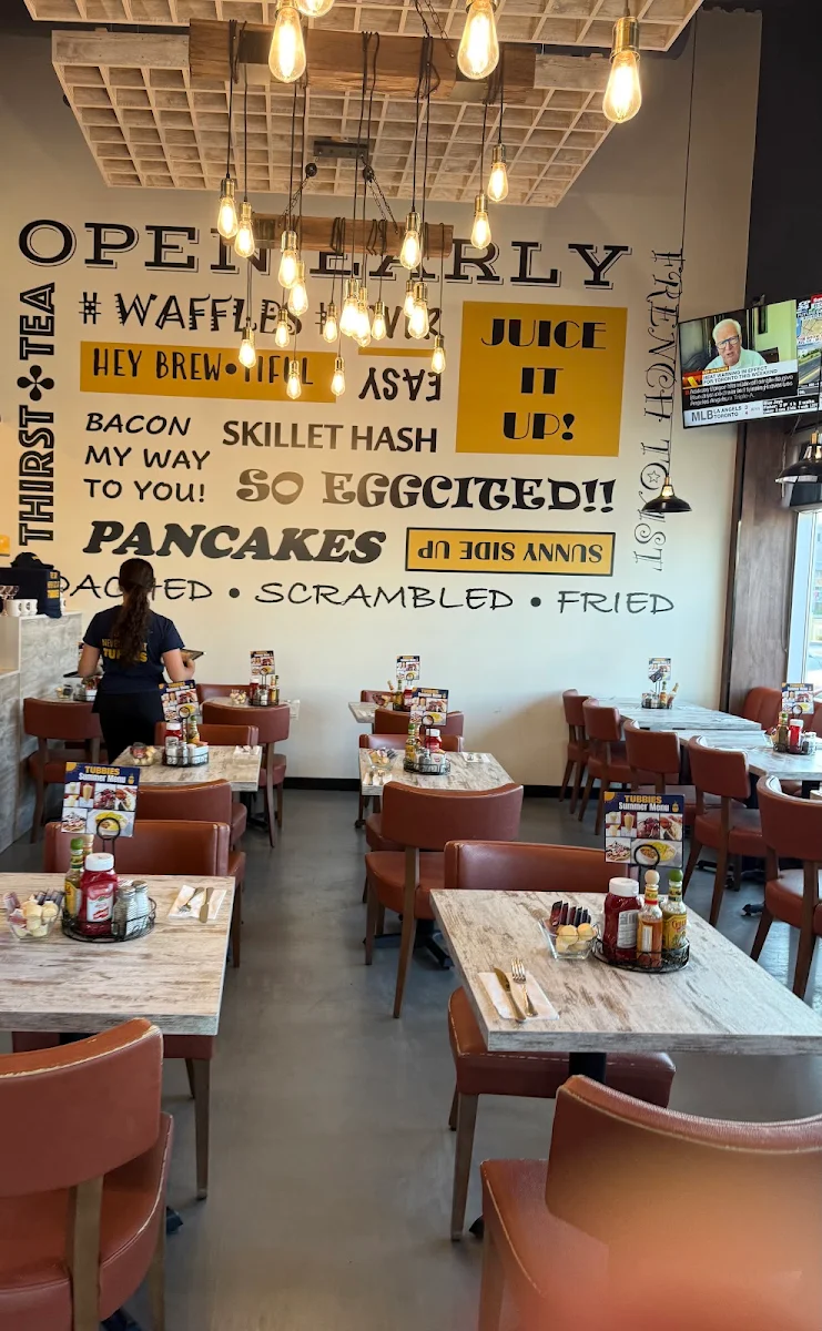 Vibe, Tubbies Big Breakfast Lunch & Dairy Bar - Vaughan