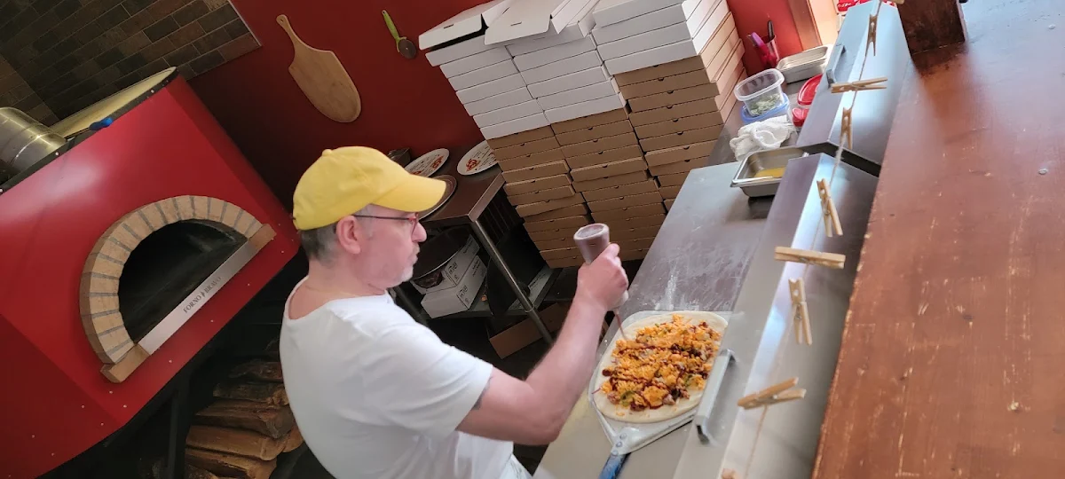 Food & drink, Mia Pizza