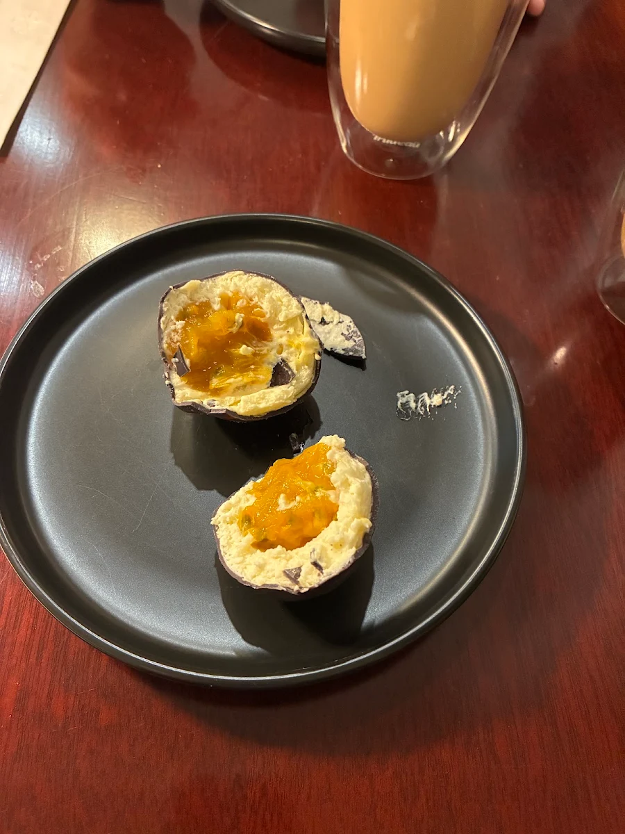 Food & drink, La Maison Kréation