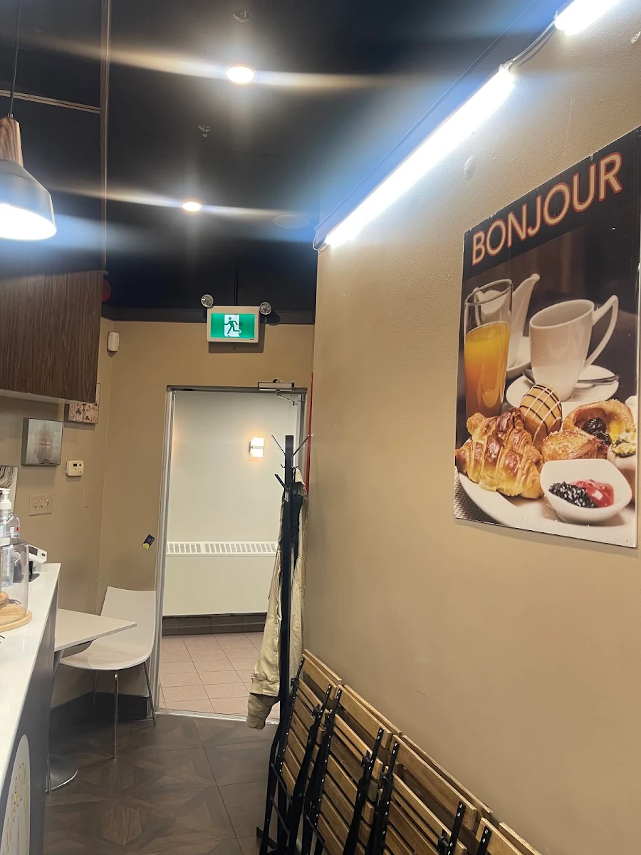 Vibe, Café Maison Neuf