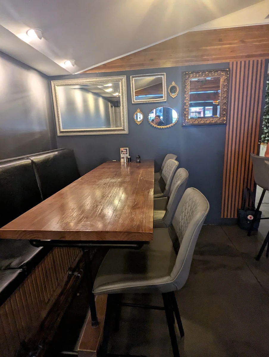 Vibe, The Local - Eatery & Bar