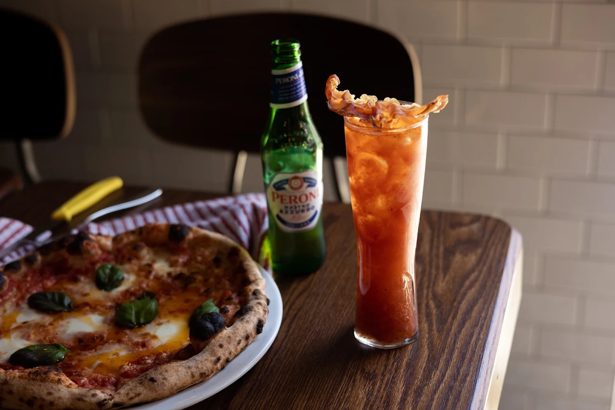 Food & drink, Pizzéria NO.900