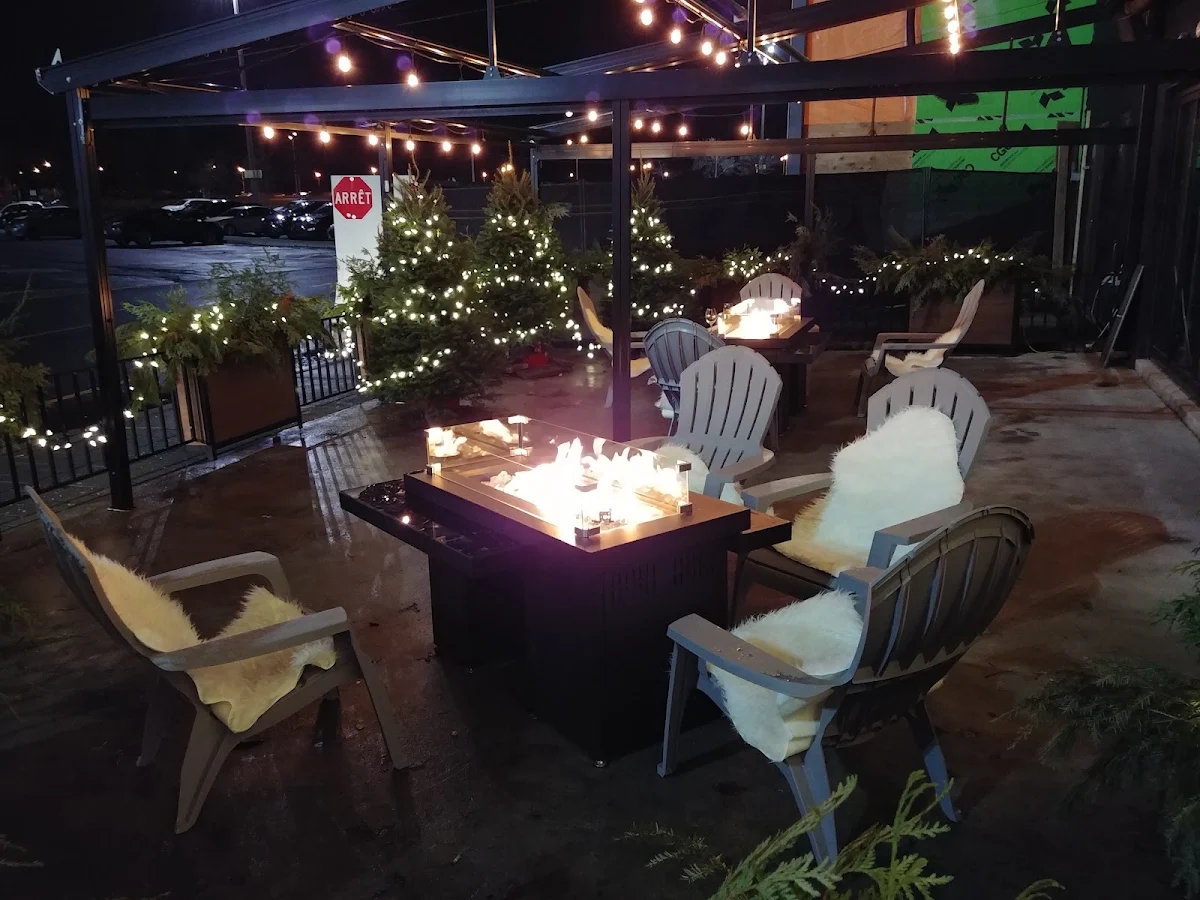 Vibe, Pizzéria NO.900