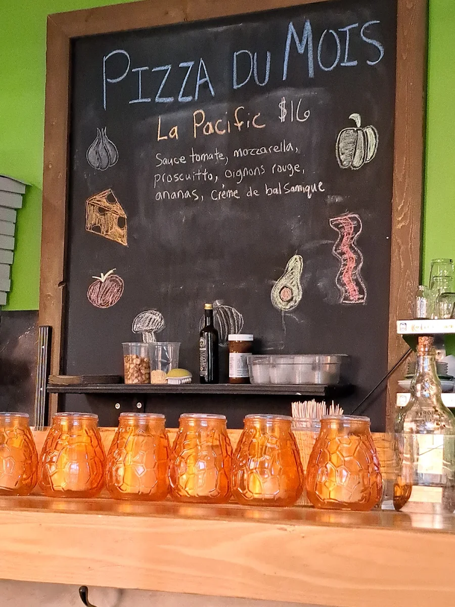 Menu, FF Pizza Beaubien