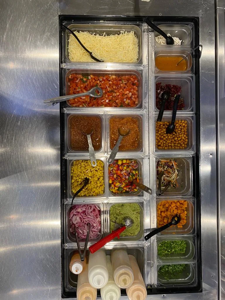 Vibe, Mucho Burrito Fresh Mexican Grill