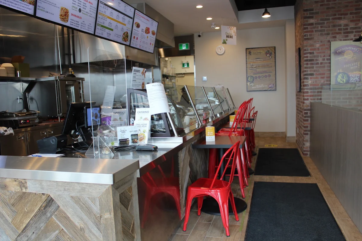 Vibe, Mucho Burrito Fresh Mexican Grill