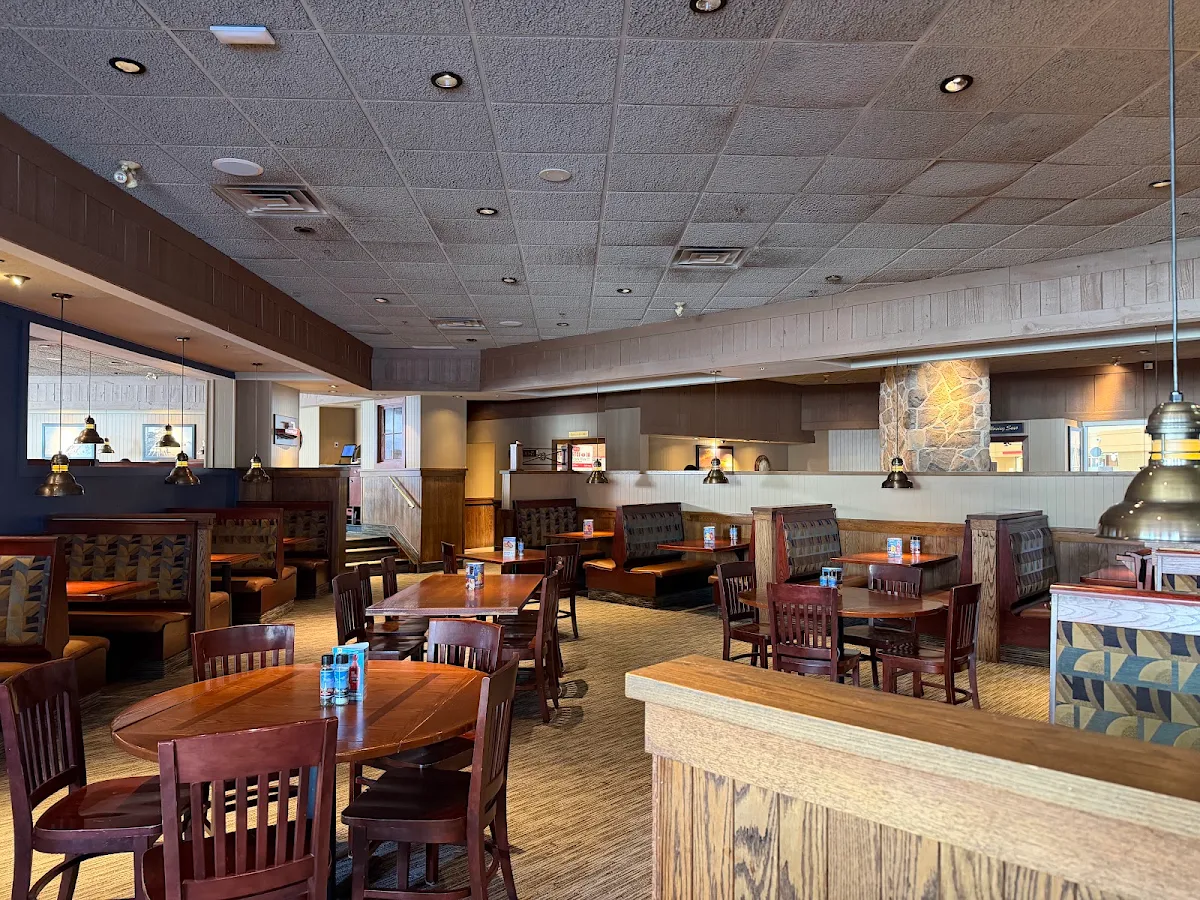 Vibe, Red Lobster