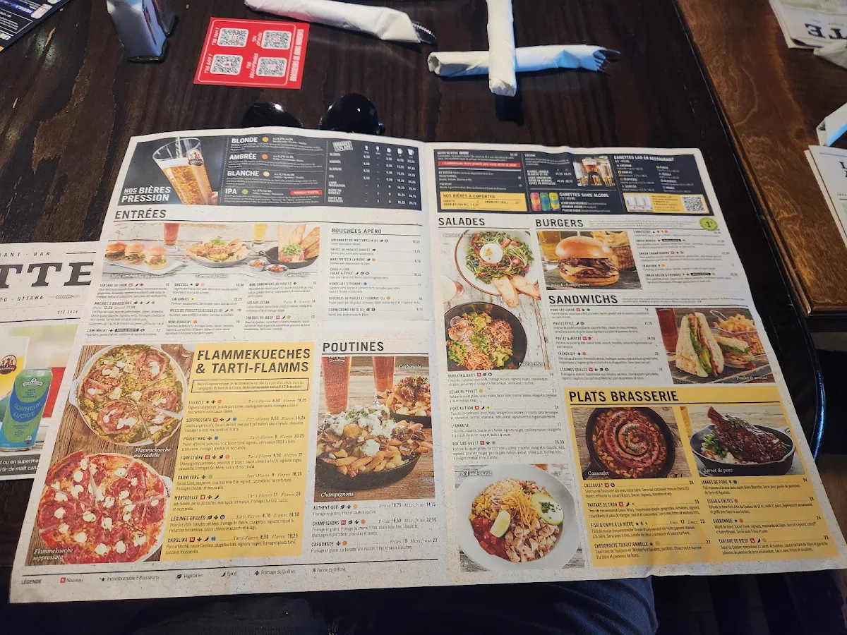 Menu, 3 Brasseurs - Centropolis Laval