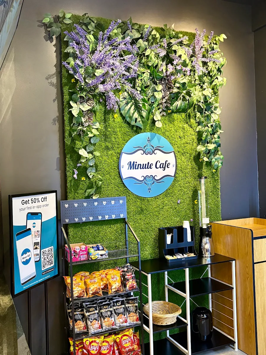 Vibe, Minute Cafe