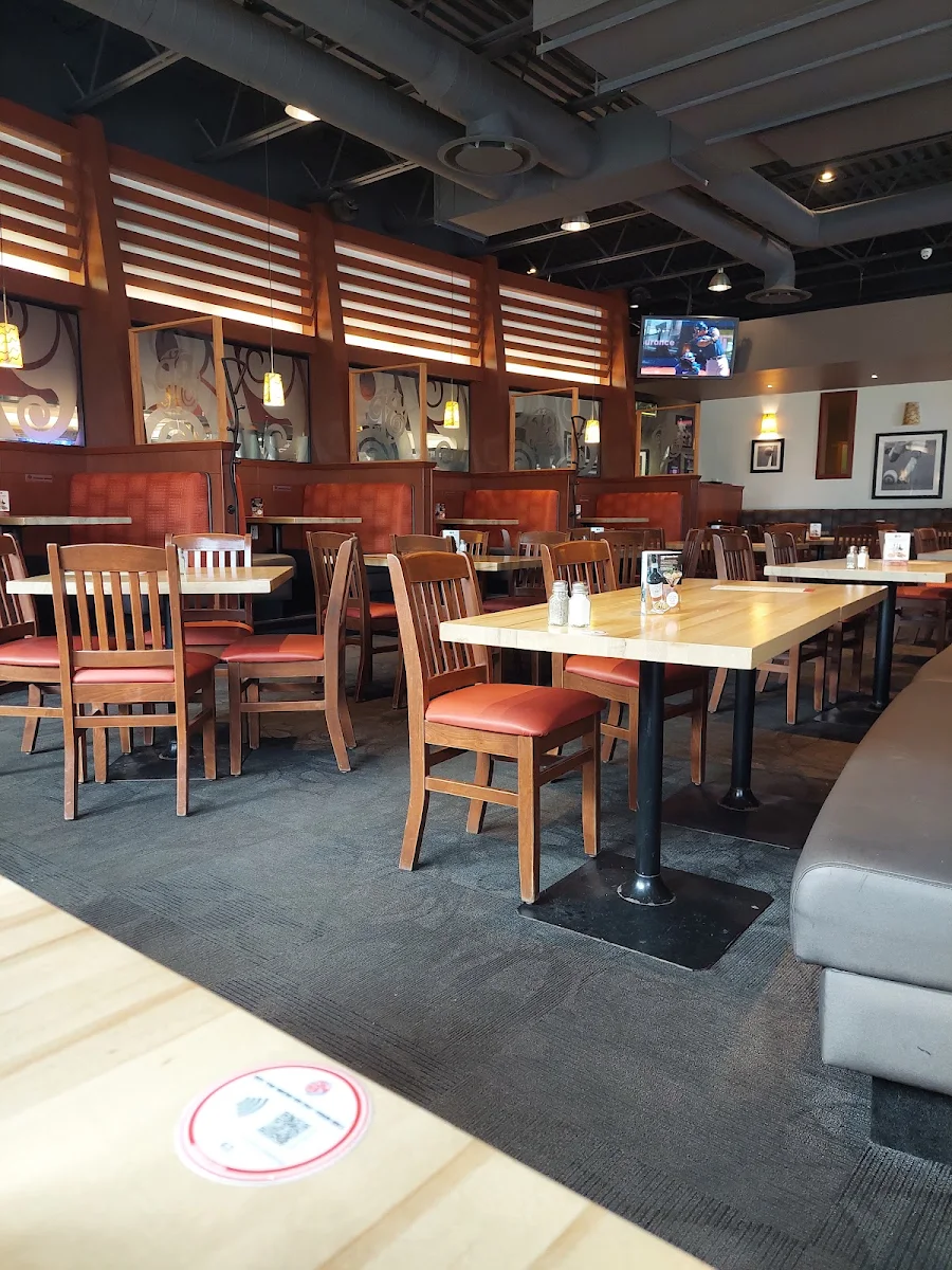 Vibe, Boston Pizza