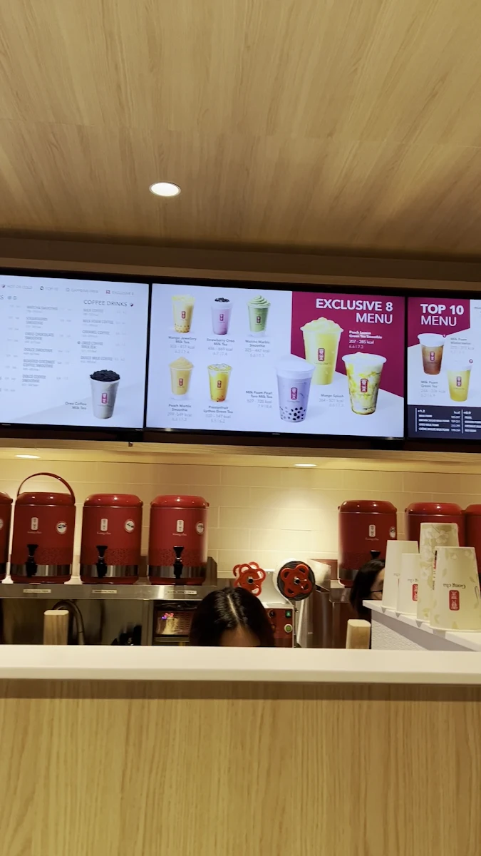 Vibe, Gong cha and Arirang Hotdog Wilson