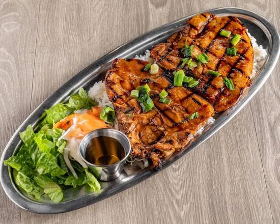 Food & drink, Restaurant I AM PHO (Sainte-Anne-de-Bellevue)