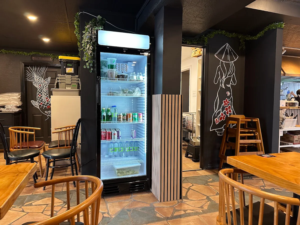 Vibe, Restaurant I AM PHO (Sainte-Anne-de-Bellevue)