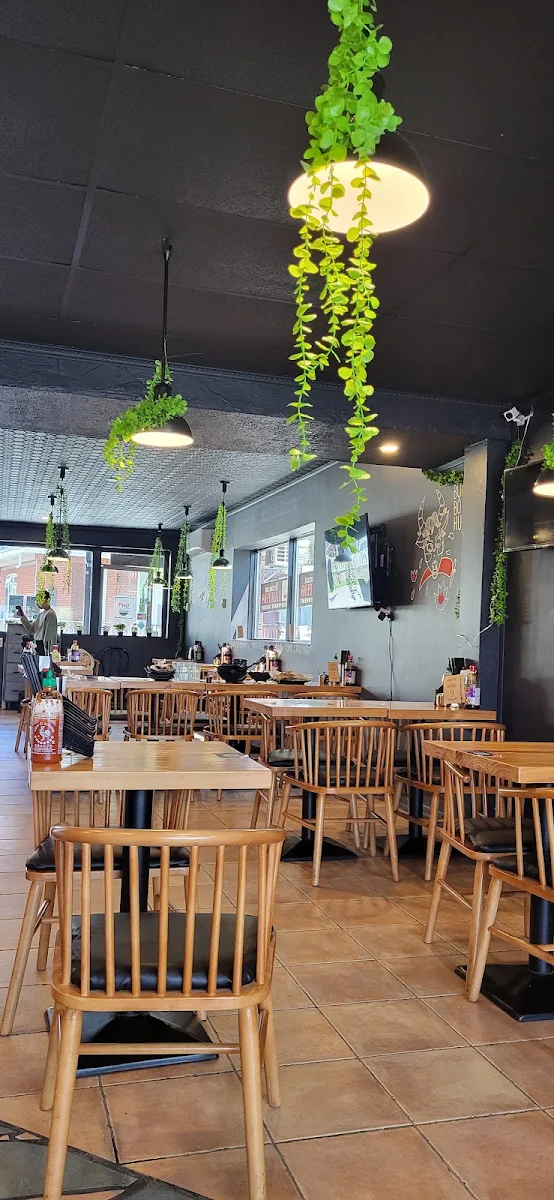 Vibe, Restaurant I AM PHO (Sainte-Anne-de-Bellevue)