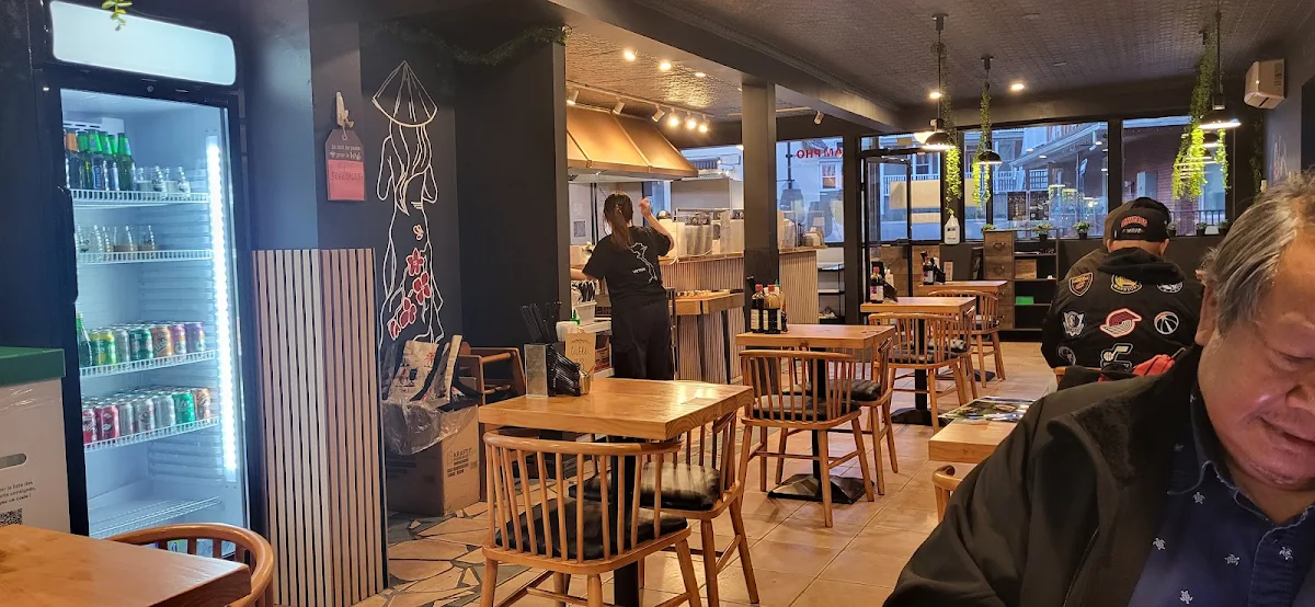 Vibe, Restaurant I AM PHO (Sainte-Anne-de-Bellevue)