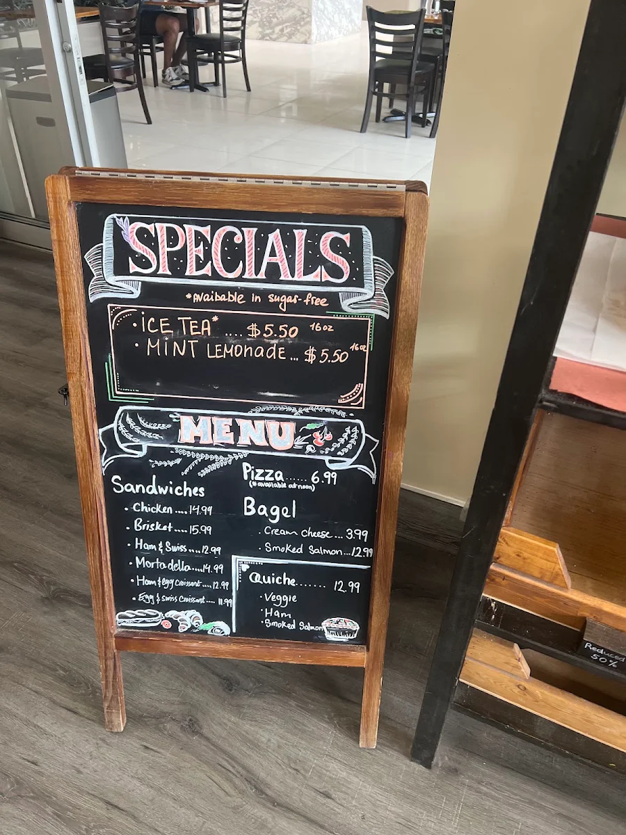 Menu, Crust Baking Company