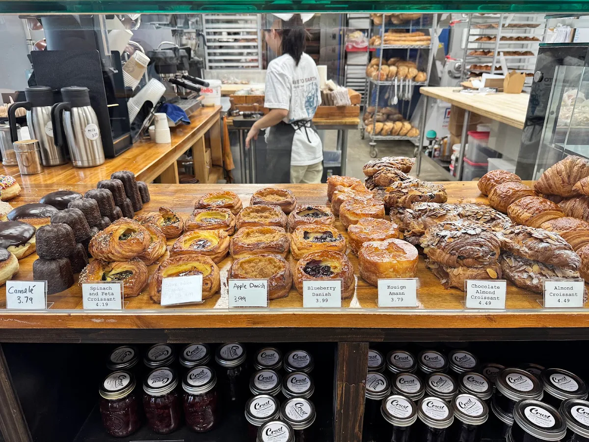 Vibe, Crust Baking Company