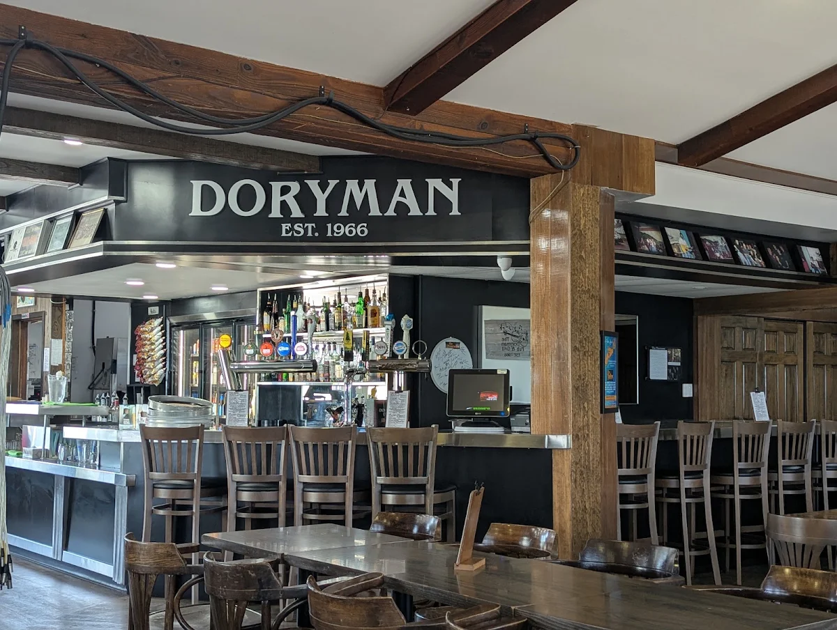 Vibe, The Doryman Pub and Grill