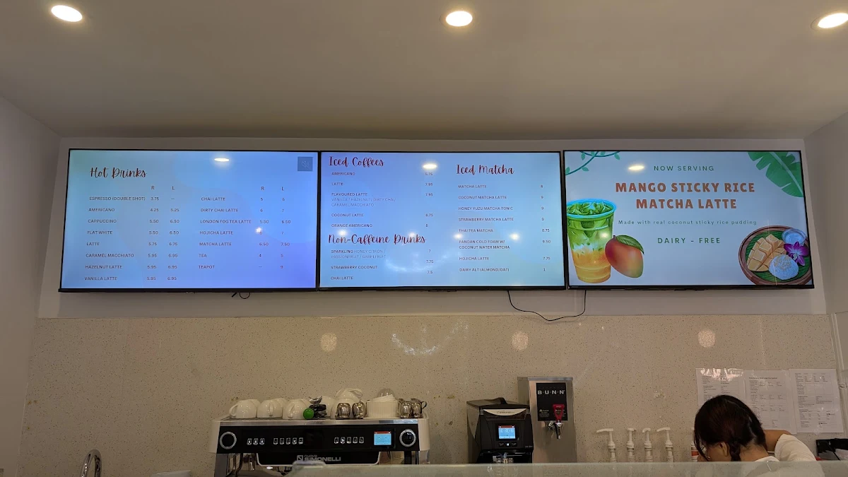 Menu, Evana Cafe & Lounge