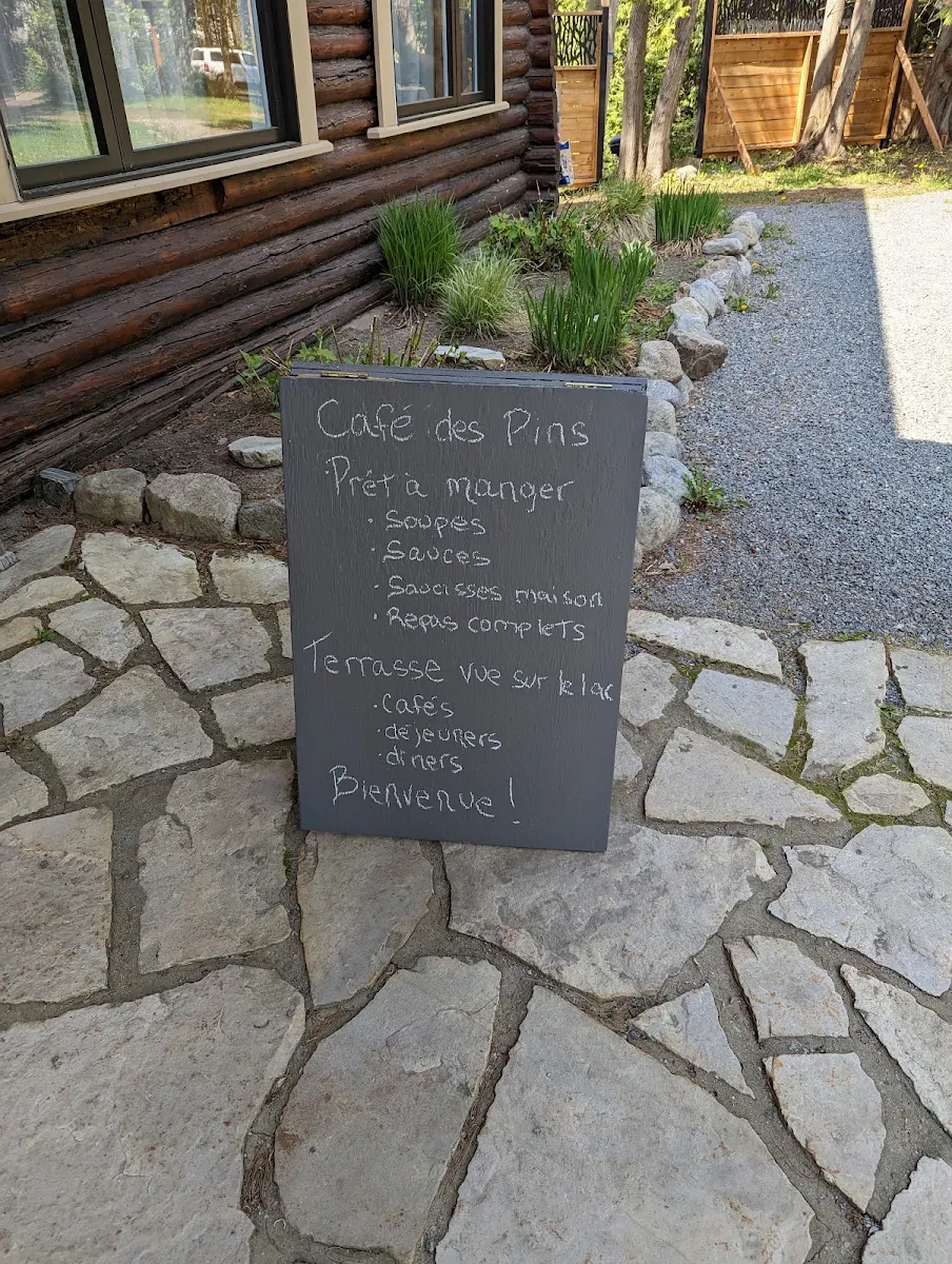 Menu, Café des Pins