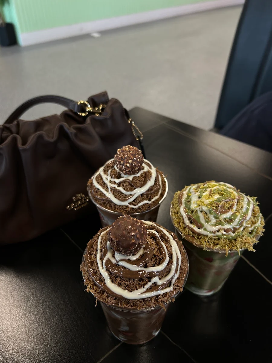 Food & drink, Pinochio Cafe, Dessert and Ice Cream