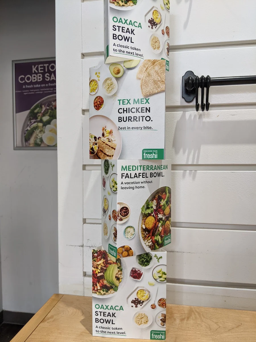 Menu, Freshii