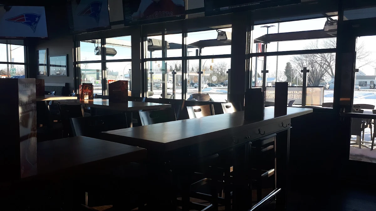 Vibe, Boston Pizza
