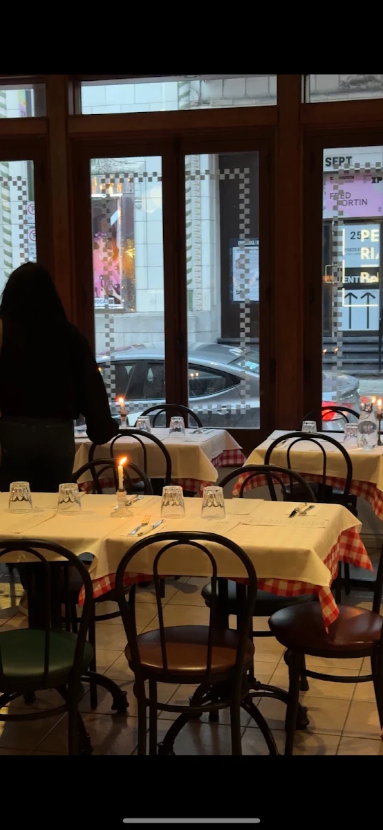 Vibe, Bottega Épicerie & Pizza New-Yorkaise