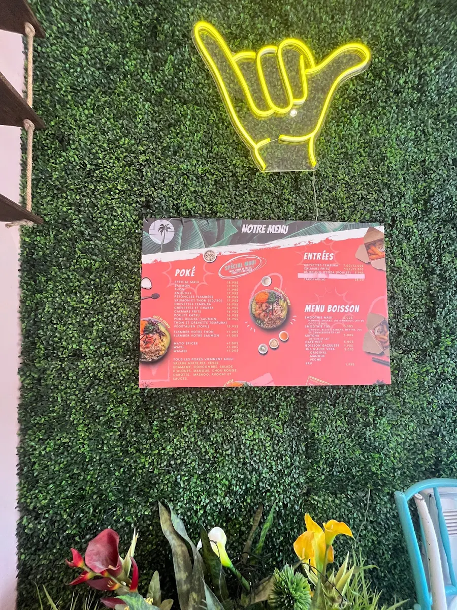 Menu, Maui Poke+Café
