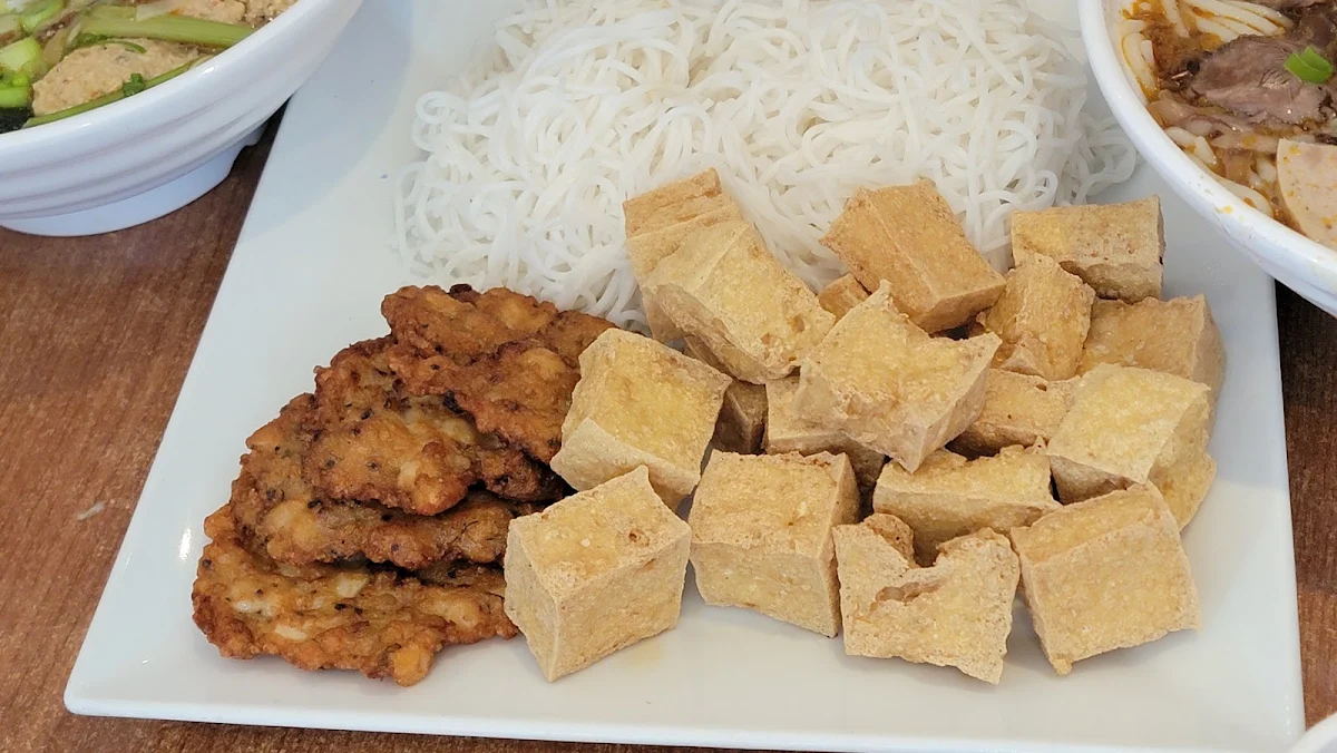 Food & drink, Pho Ngoc Tuan